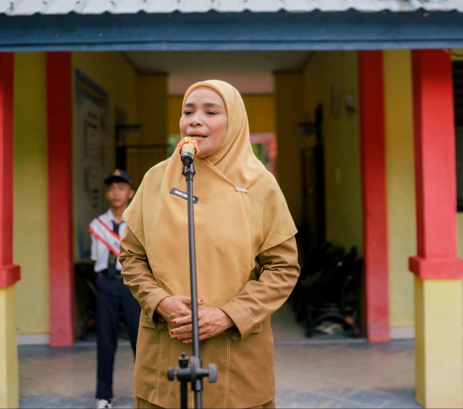 WAODE NURHAFIAH, S.Pd.